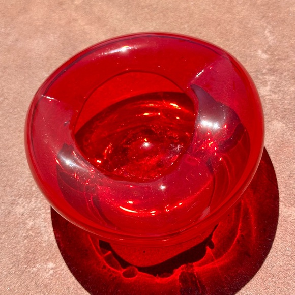 Hand blown solid Red Glass Ashtray/Trinket Dish. Vintage EUC - Picture 8 of 9